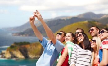 Must-Know Tips for Vacationing With a Large Group