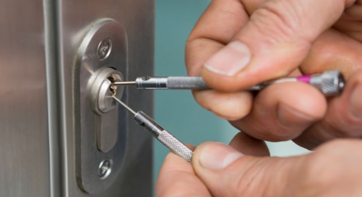 Why You Should Compete in Lockpicking as a Hobby