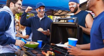 4 Tips To Design the Perfect Backyard for Tailgating